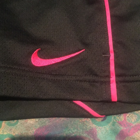 🎈SALE! Nike Dri-Fit Shorts - Picture 3 of 6